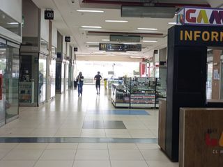 Foto 6 de VENTA LOCAL EN 2 NIVEL GAMA MODA LA VICTORIA