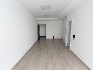 Foto 8 de Excelente Oficina - Sector Iñaquito - Edificio Nuevo