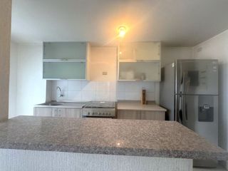 Foto 11 de ✨🏠 Amplio, iluminado y frente a la 🏊‍♀️ piscina: Dúplex familiar en el mejor clima de Lima ☀️🌿