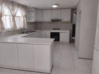 Foto 39 de Casa de venta de 3 dormitorios en sector la Mariscal Quito Ecuador