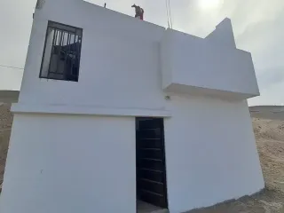 Foto 2 de VENTA CASA ANCON VISTA AL MAR CON PISCINA