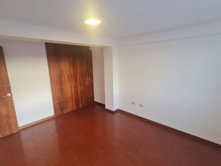 Foto 42 de Amplio y Espectacular Departamento en Alquiler sector Analuisa, 230 mts 2