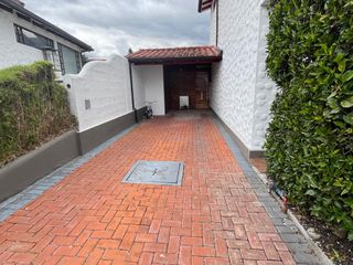 Foto 22 de CASA DE VENTA CON PISCINA EN MIRASIERRA