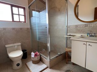 Foto 7 de CASA DE VENTA CON PISCINA EN MIRASIERRA