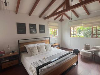Foto 4 de CASA DE VENTA CON PISCINA EN MIRASIERRA
