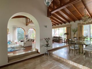 Foto 4 de Linda Casa Amplios Jardines, 1000 m² - Alameda La Molina Vieja Zona Cerrada