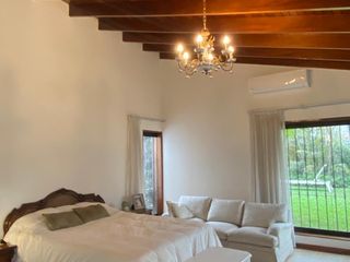 Foto 7 de Linda Casa Amplios Jardines, 1000 m² - Alameda La Molina Vieja Zona Cerrada