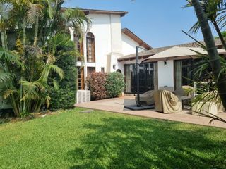 Foto 13 de Linda Casa Amplios Jardines, 1000 m² - Alameda La Molina Vieja Zona Cerrada