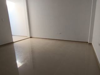 Foto 7 de 🏪 Local Comercial Estratégico En Tinguiña – Frente A Precio Uno