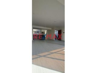 Foto 3 de Se Alquila Departamento De 100M2 4T0 Piso