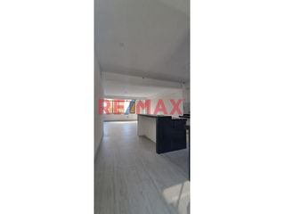 Foto 8 de Se Alquila Departamento De 100M2 4T0 Piso