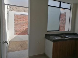 Foto 8 de SE ALQUILA CASA DE ESTRENO EN PARQUES DE HUACACHINA ❗