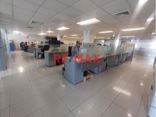 Foto 15 de Se Alquilan Amplias Oficinas 1,652 Metros Av Primavera Surco