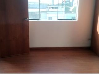 Foto 21 de Alquiler de Casa con Piscina – Urb. Neptuno - Surco