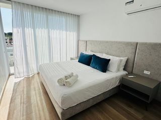Foto 14 de Venta de departamento amoblado de 3 habitaciones en urbanización Porto Manta.