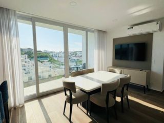 Foto 3 de Venta de departamento amoblado de 3 habitaciones en urbanización Porto Manta.