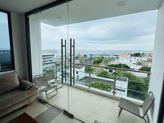 Foto 11 de Venta de departamento de 2 habitaciones amoblado frente a Playa El Murciélago en Manta.