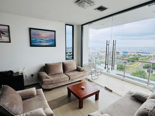 Foto 12 de Venta de departamento de 2 habitaciones amoblado frente a Playa El Murciélago en Manta.