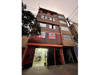 Foto 9 de Se Vende Amplia Casa De 5 Pisos Con Local En El 1Er Piso En La Victoria