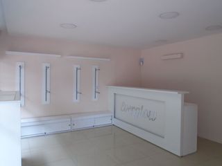 Foto 1 de Local en arriendo en Los Alpes
