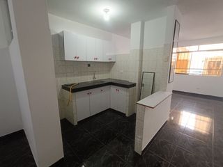 Foto 1 de Departamento En Alquiler En 3Er B Piso