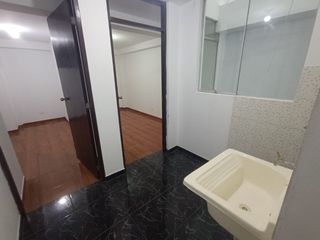 Foto 5 de Departamento En Alquiler En 4To Piso B