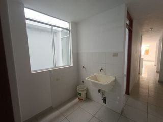 Foto 9 de Departamento En Alquiler En 4To Piso B