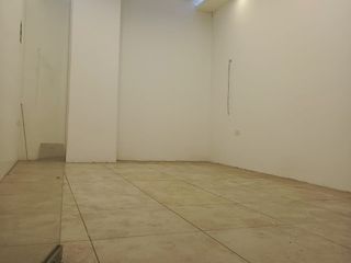 Foto 3 de LOCAL COMERCIAL EN RENTA O VENTA EN PLAZA REAL CALDERÓN