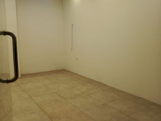 Foto 11 de LOCAL COMERCIAL EN RENTA O VENTA EN PLAZA REAL CALDERÓN