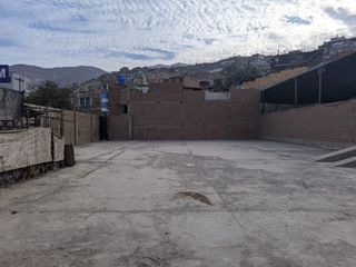 Foto 2 de EN VENTA TERRENO COMERCIAL DE 780.4 M²  AV VICTOR MALAZQUEZ  -PACHACAMAC