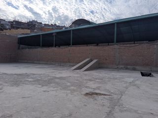Foto 3 de EN VENTA TERRENO COMERCIAL DE 780.4 M²  AV VICTOR MALAZQUEZ  -PACHACAMAC