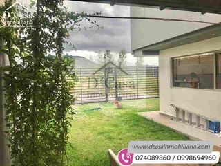 Foto 11 de Casa de Venta de lujo – Challuabamba, 3 dormitorios, 3 garajes, área verde, en urbanización privada.