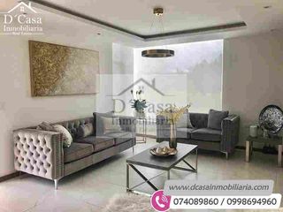 Foto 14 de Casa de Venta de lujo – Challuabamba, 3 dormitorios, 3 garajes, área verde, en urbanización privada.