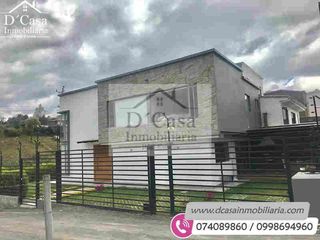 Foto 2 de Casa de Venta de lujo – Challuabamba, 3 dormitorios, 3 garajes, área verde, en urbanización privada.