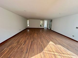 Foto 5 de ALQUILER LINDA CASA EN CONDOMINIO URB.LOS GRANADOS, SURCO