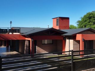 Foto 13 de VENTA DOS CASAS CON PISCINA AMPIO PARQUE VISTA A SIERRAS CALAMUCHITA
