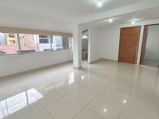 Foto 4 de ALQUILO  DPTO.  4 DORMITORIOS + ESTUDIO, URB. MATELLINI, CHORRILLOS🏡