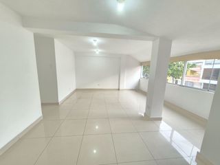 Foto 11 de ALQUILO  DPTO.  4 DORMITORIOS + ESTUDIO, URB. MATELLINI, CHORRILLOS🏡