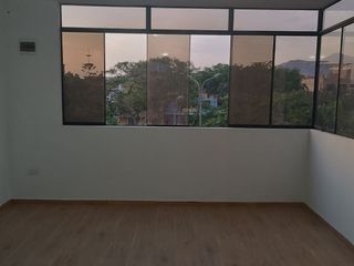 Foto 2 de MODERNO DEPARTAMENTO CON VISTA AL PARQUE EN URB. TAHUANTINSUYO - INDEPENDENCIA
