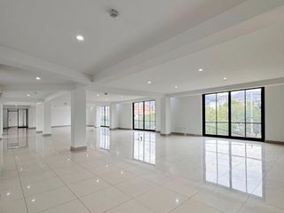 Foto 33 de EDIFICIO POTENCIAL DE MAS DE 2500 M2 EN ALQUILER EN ZONA CENTRICA DE CUSCO