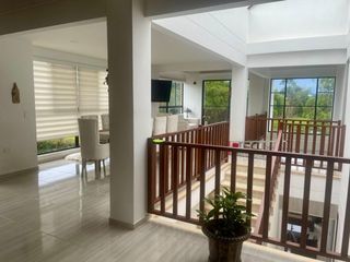 Foto 13 de ESPECTACULAR CASA CAMPESTRE MODERNA CON VISTA A UN LAGO