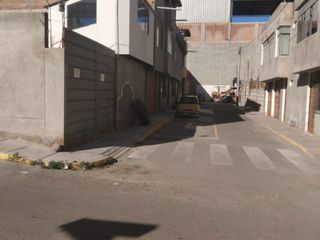 Foto 1 de Venta De Casa Comercial Para Negocio