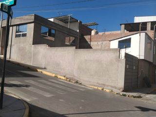 Foto 11 de Venta De Casa Comercial Para Negocio