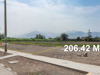 Foto 2 de VENTA DE TERRENO EN CARABAYLLO, URB. LOS SAUCES