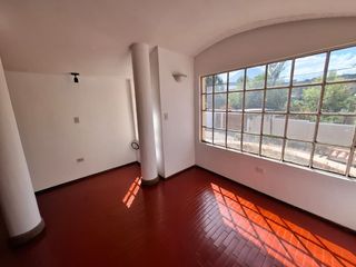 Foto 17 de Alquilo Linda Casita De 3 Pisos En Quinta Privada - Yanahuara