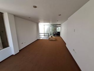 Foto 3 de Alquilo Linda Casita De 3 Pisos En Quinta Privada - Yanahuara