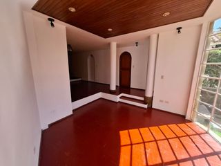 Foto 26 de Alquilo Linda Casita De 3 Pisos En Quinta Privada - Yanahuara