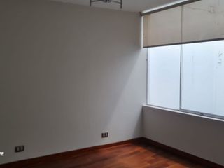 Foto 8 de Se Vende Amplio Departamento En Residencial Quinta Samay - Cayma
