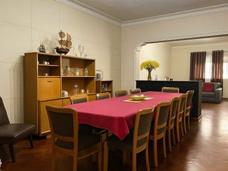 Foto 3 de ¡Casa En Esquina A Precio De Terreno! Ubicación Estratégica!