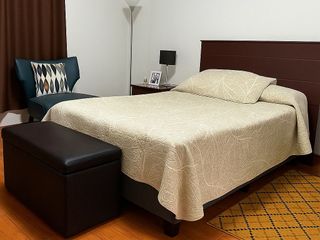 Foto 7 de ¡Casa En Esquina A Precio De Terreno! Ubicación Estratégica!